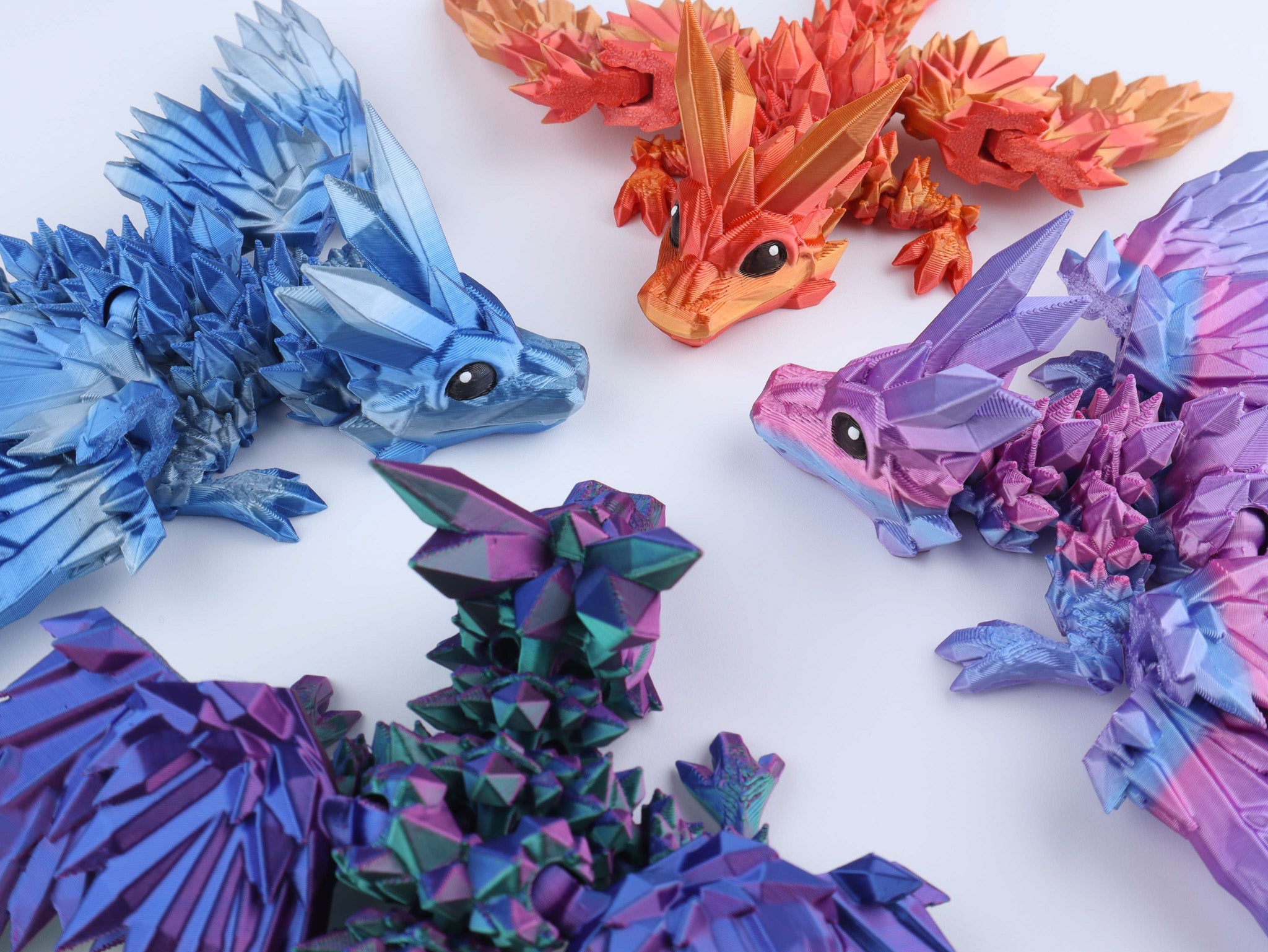 Crystal Wing Tadling Dragon Fidget Toy – Articulated Fantasy Desk Toy Gift